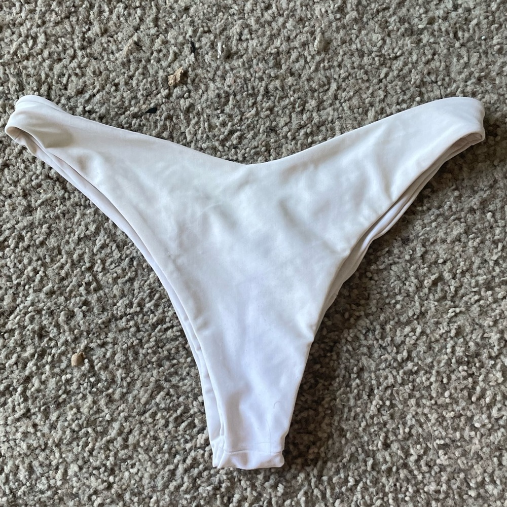 White Thong Sundari Swim Bottoms